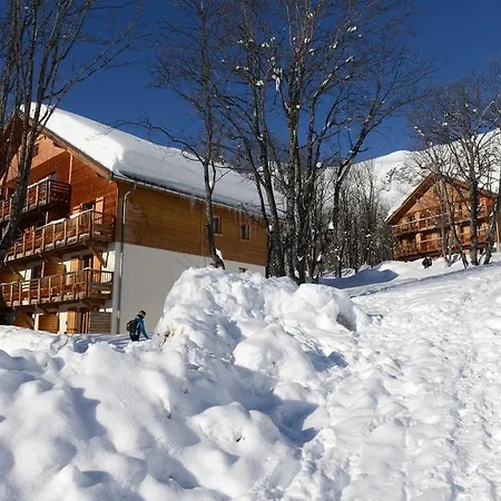 Odalys Les Chalets De La Porte Des Saisons Aparthotel 3*