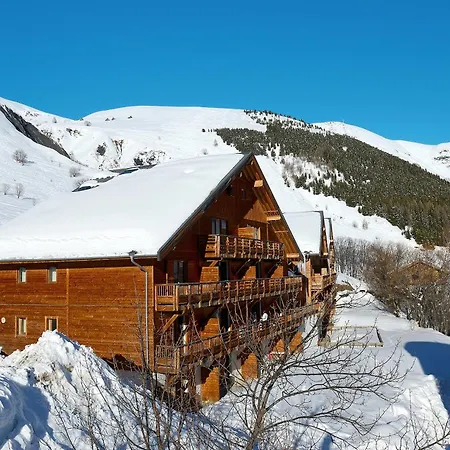 Odalys Les Chalets De La Porte Des Saisons Aparthotel