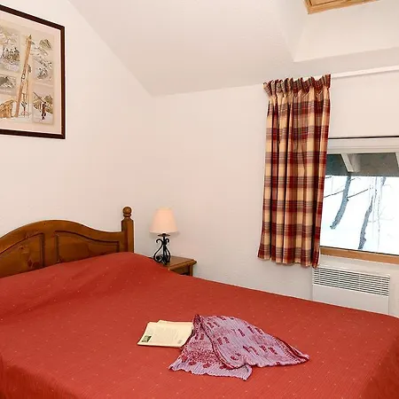 Aparthotel Odalys Les Chalets De La Porte Des Saisons